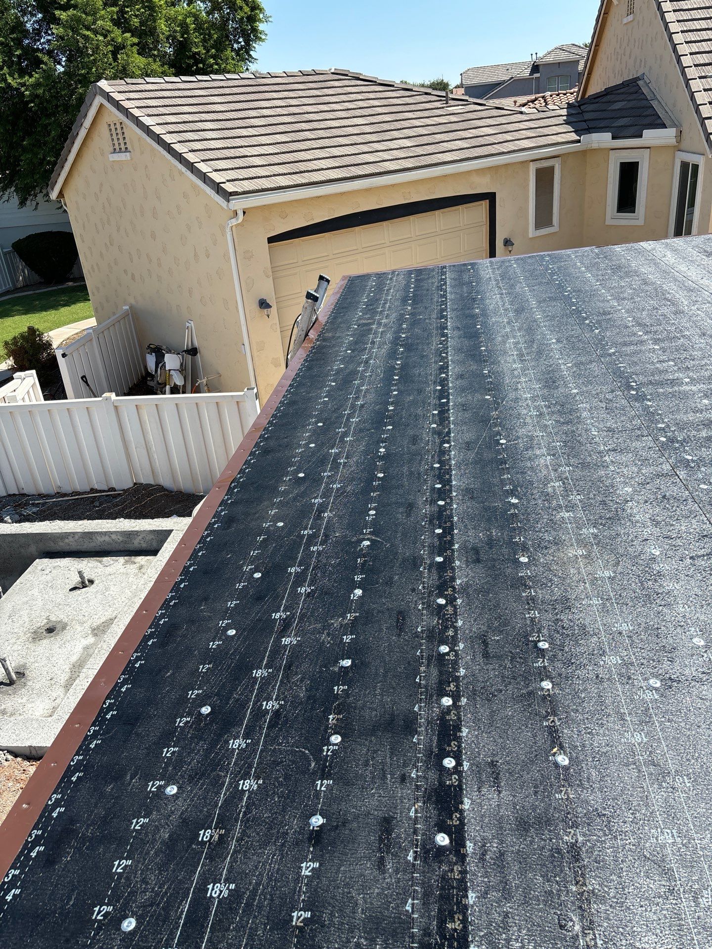 view of the roof's underlayment